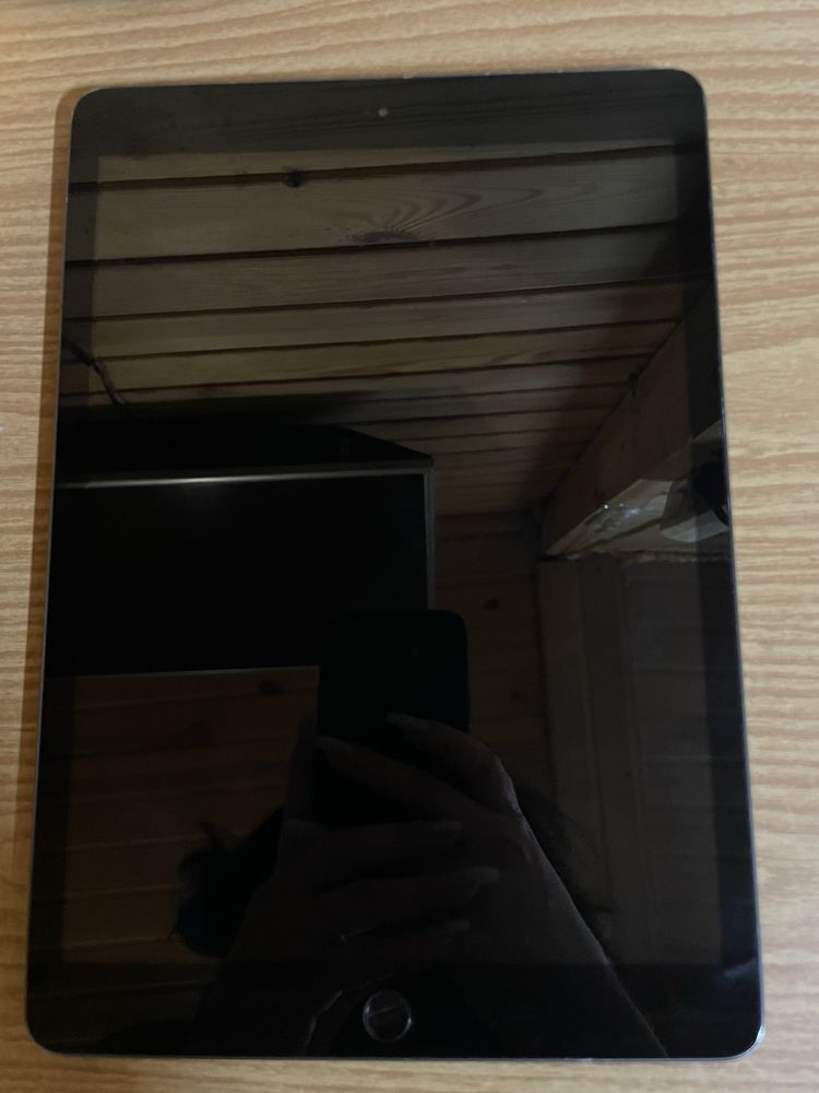 iPad 8 на 128gb.