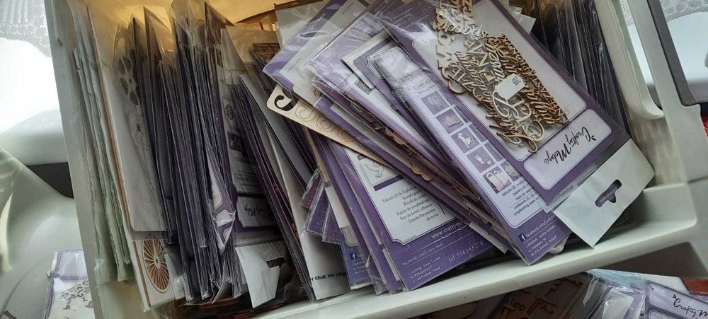 Scrapbooking | Rękodzieło | Kartki | Netuno | Crafty Moly