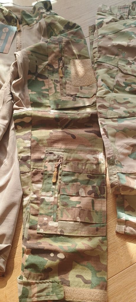 Conjunto Farda Calças e Camisola Multicam (MC) "L" - NOVO - Airsoft