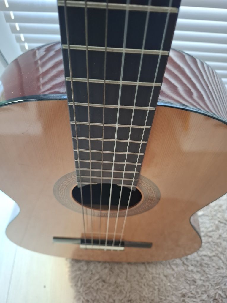 Gitara 6 strunowa Hohner + pokrowiec + 2 struny+ tuner stroik