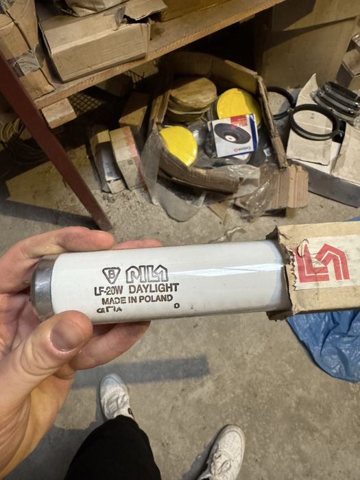 Świetlówka piła lf-20W
