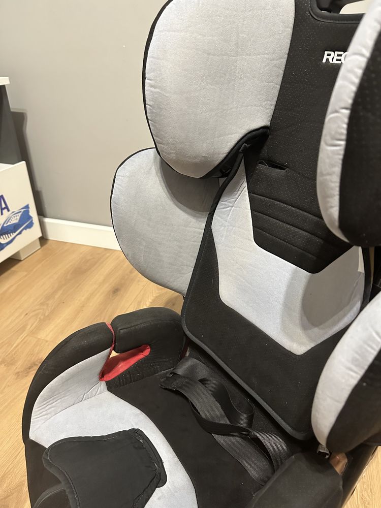 Fotelik Recaro Young Sport 9-18kg