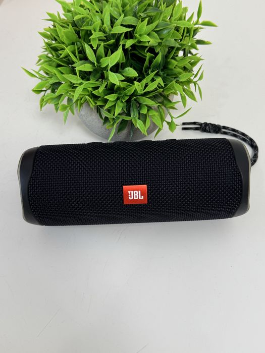 Портативна колонка JBL Flip 5 Black