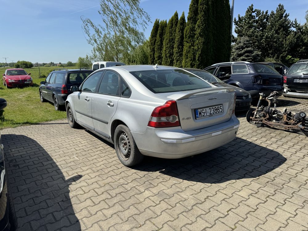 Volvo s40  diesel sedan