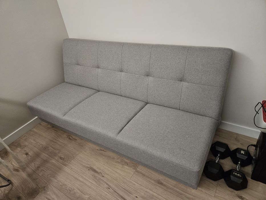 Nowa sofa z funkcją spania do sprzedania