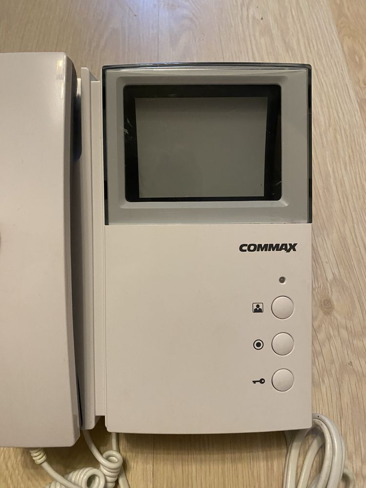 Комплект домофон Commax DVP-4HPN + панель DRC-4BPN
