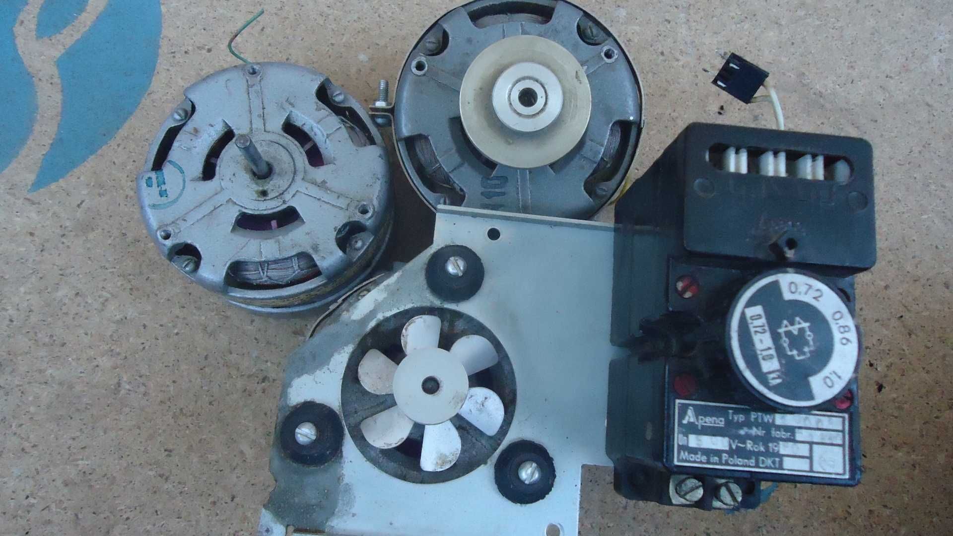 Электродвигатель к проигрывателю СССР Арктур 004 и сов магнитофонам