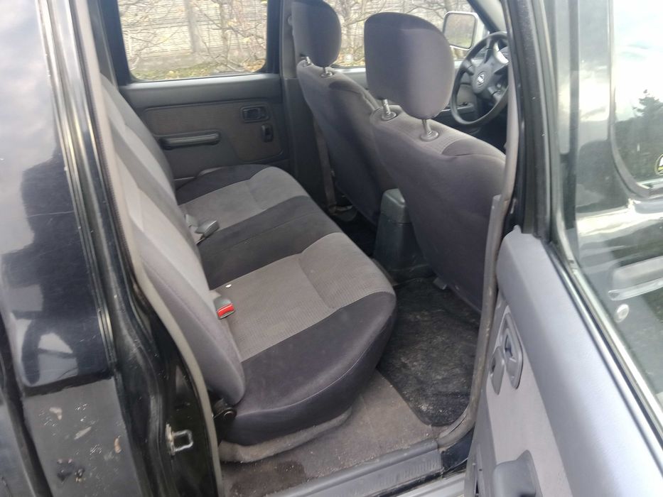 продам Nissan Navara 2.5