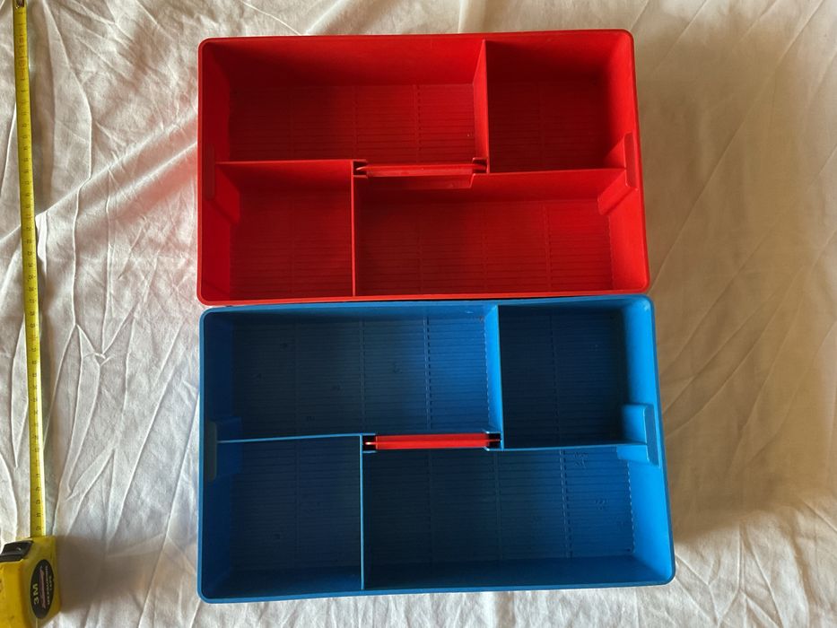 Caixas anos 70 da Lego para arrumação de peças