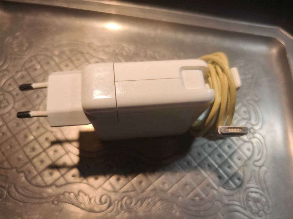 блок питания Apple 60W MagSafe 2 (модель A1435)