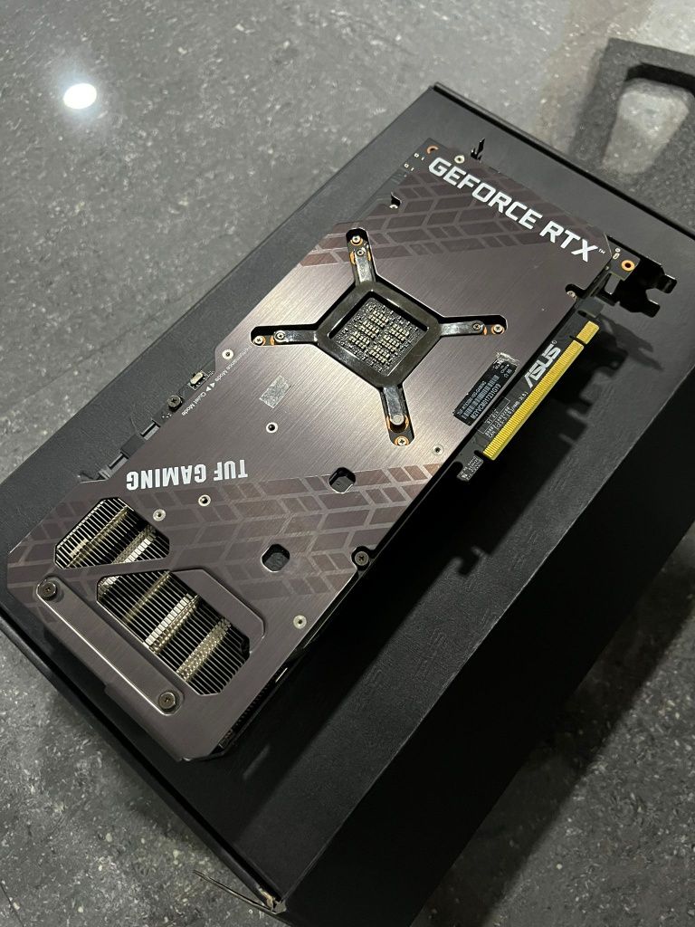 Asus TUF GeForce RTX 3080  10GB GDDR6X