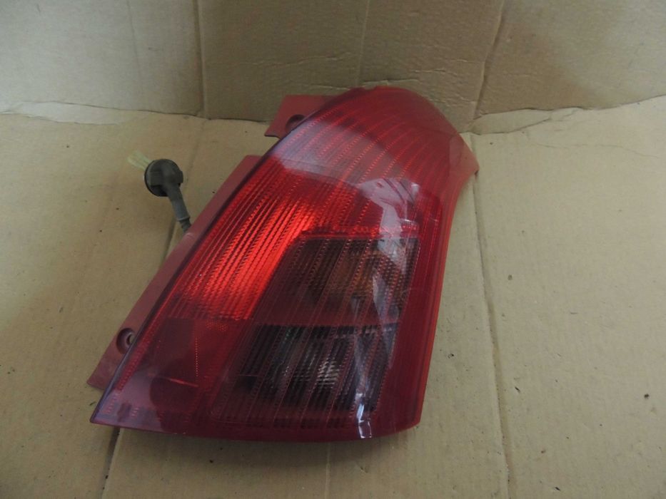 Lampa tył tylna prawa europejska Suzuki Swift MK6 04,05,06,07,08