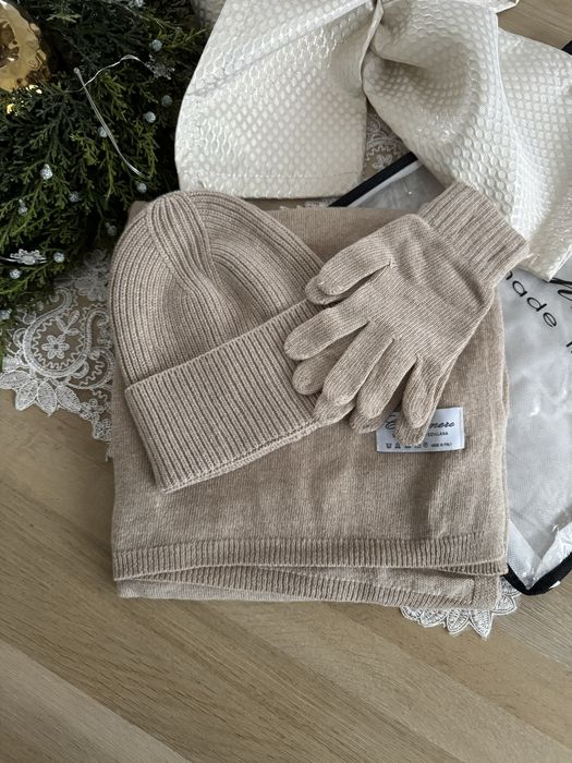 Zestaw kaszmirowy czapka, szal i rękawiczki Cashmere made in italy