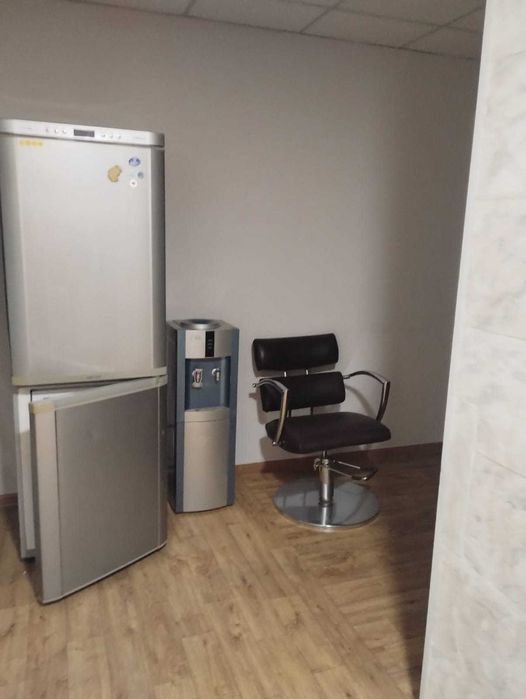 Оренда: Приміщення (140 м2) вул. Героїв Космосу 17