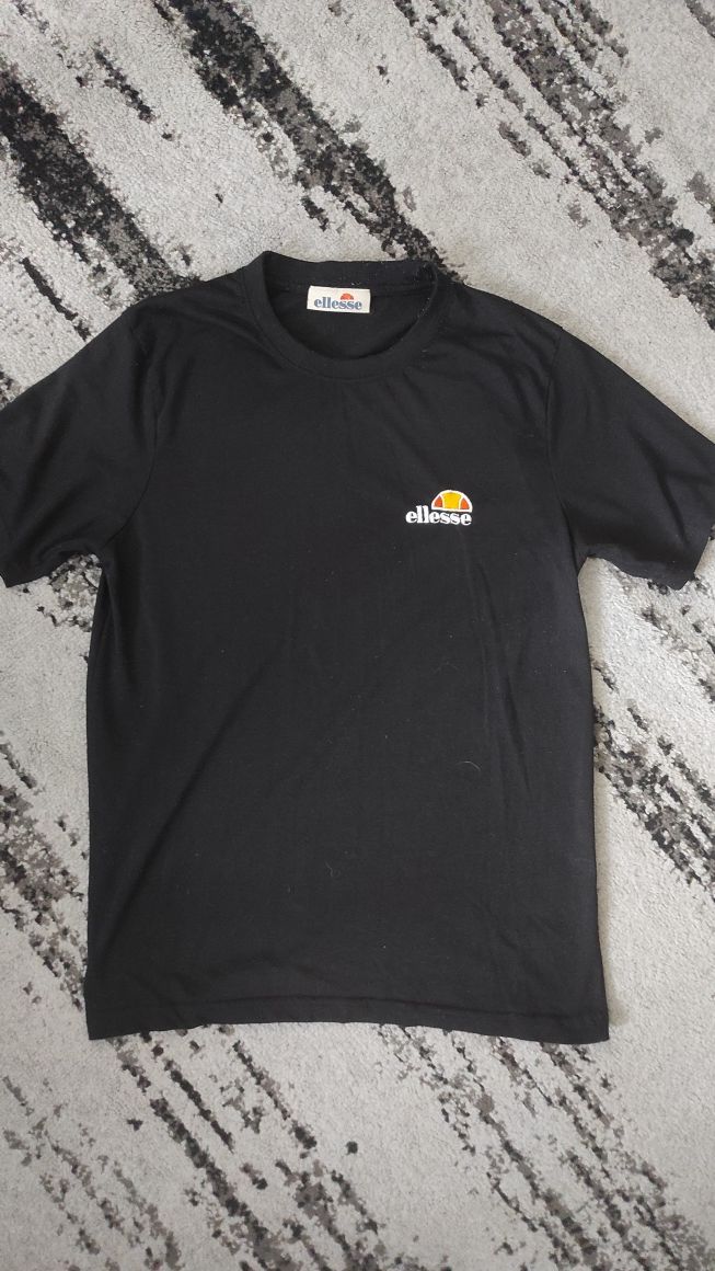 Футболка Ellesse
