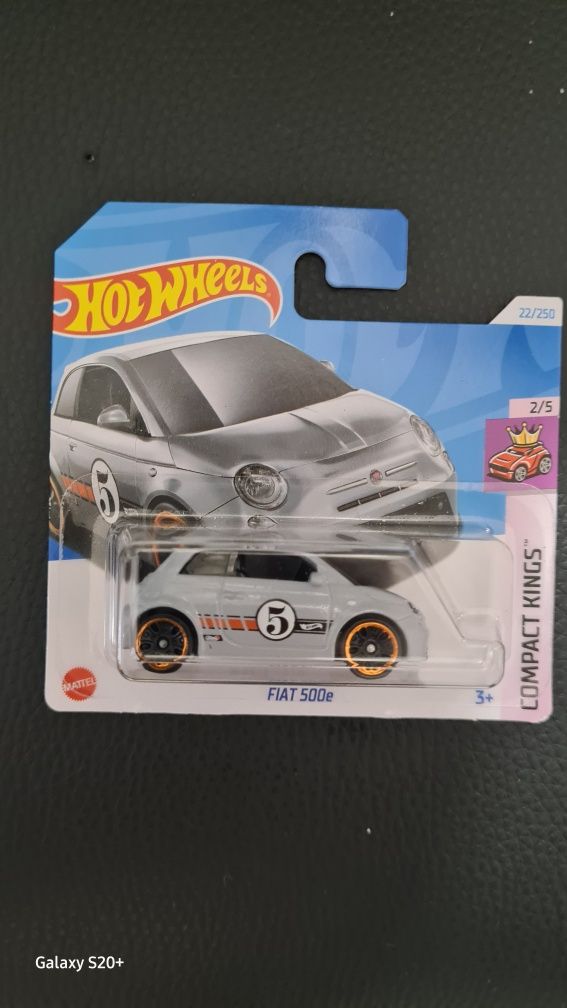 Hot Wheels Fiat 500e