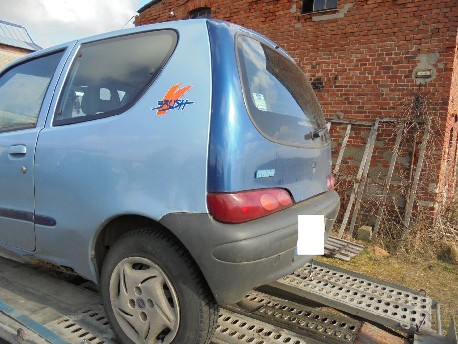 Fiat Seicento wersja brush 900 przeznaczony na części