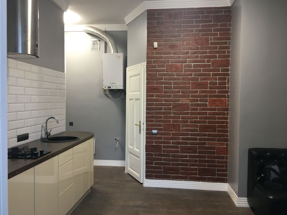 Шукаю дівчинку на підселення в однокімнатну квартиру