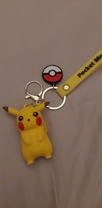 Breloczek do torebki do plecaka pokemon pikaczu pikachu  dragonball