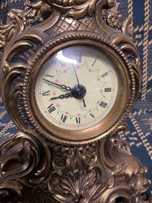 Relógio de mesa brass Quartz altura de 38 cm