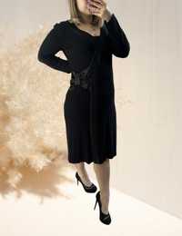 Czarna sukienka elegancka z satynowymi wstawkami