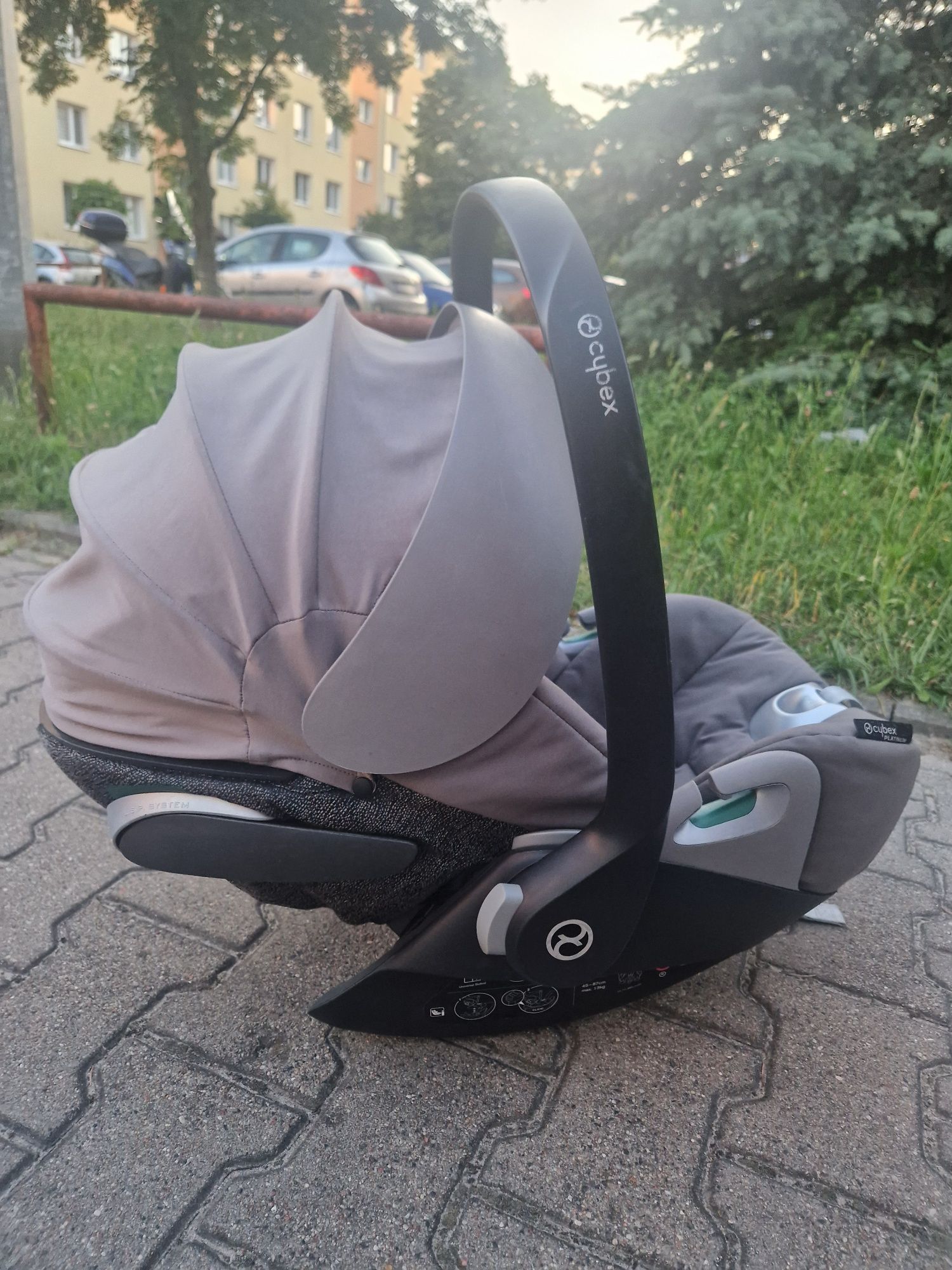 Wózek 2w1 z fotelikiem cybex