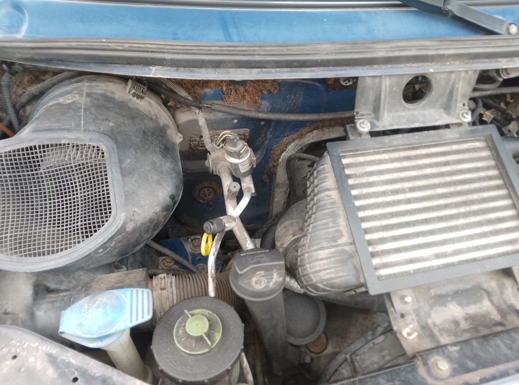 VW T4 2,5 TDI Chłodnica rury mocowania Intercoller zestaw 2 piny
