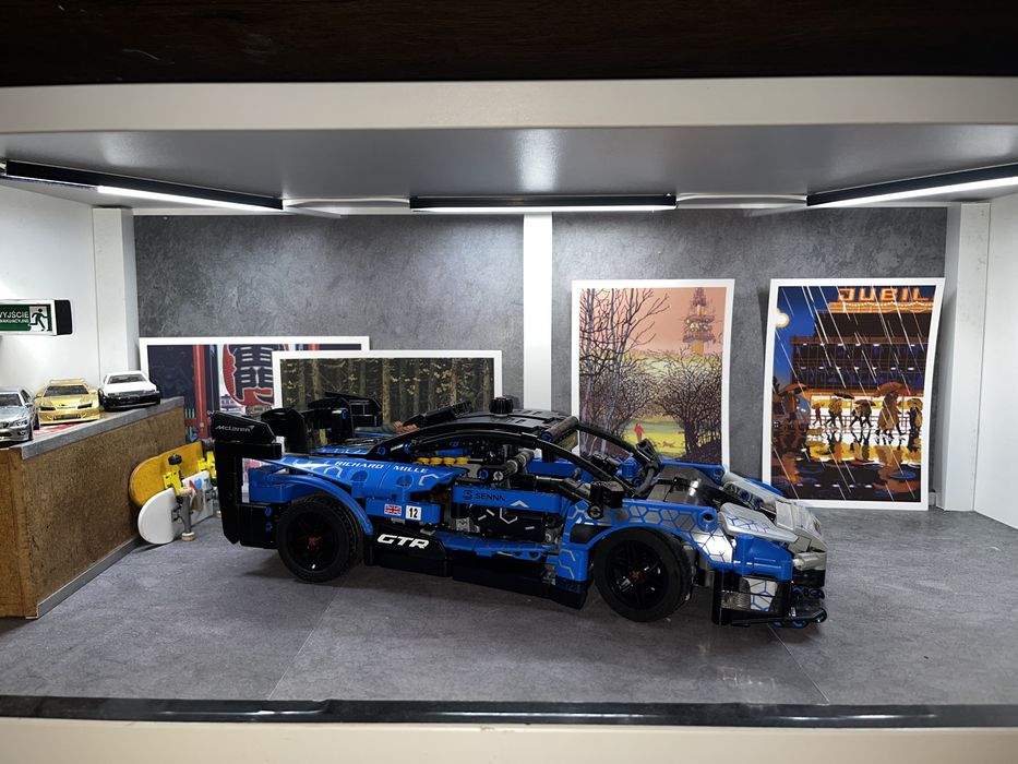 LEGO Technic 42123 Mclaren Senna GTR