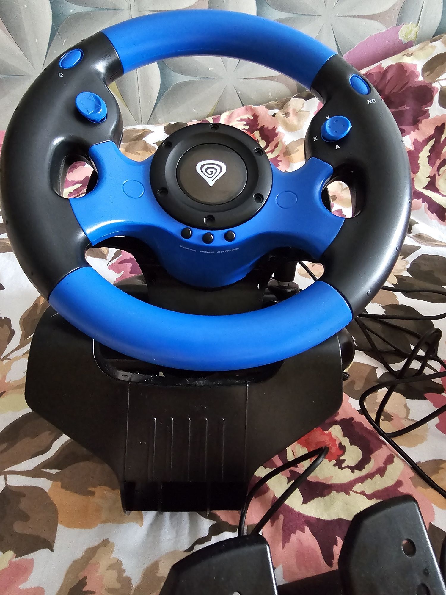 Kierownica Genesis Seaborg 350 z pedałami