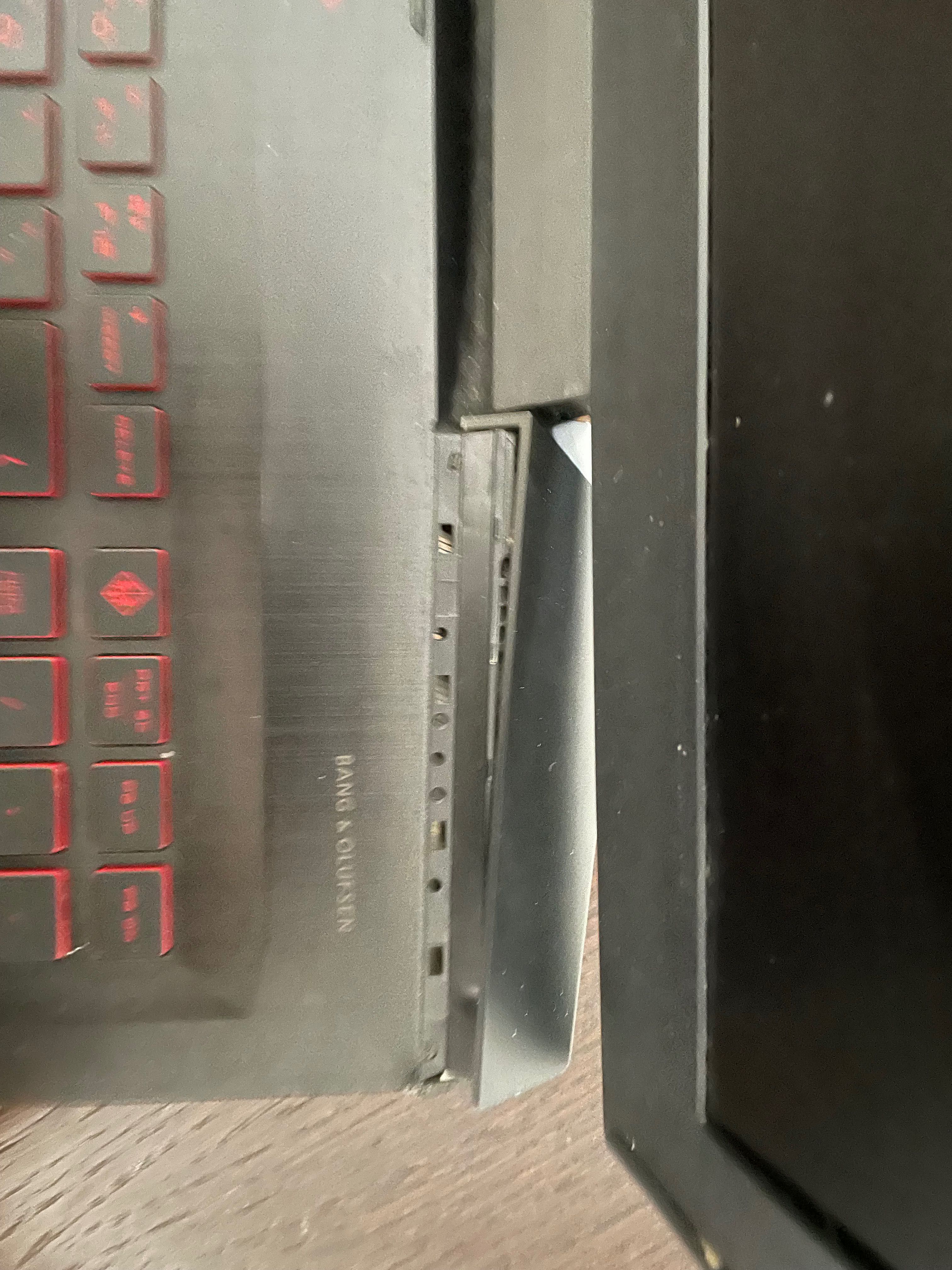 HP Omen - Core i7-8750H - 16GB 1128GB NVIDIA GeForce GTX 1070