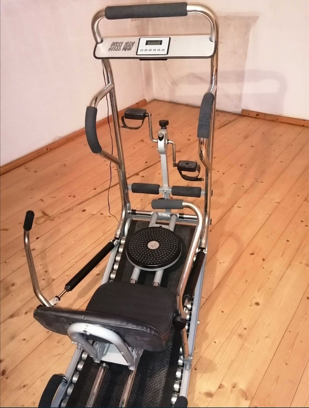 Urządzenie wielofunkcyjne bieżnia rower wioślarz twister Rehabilitacja