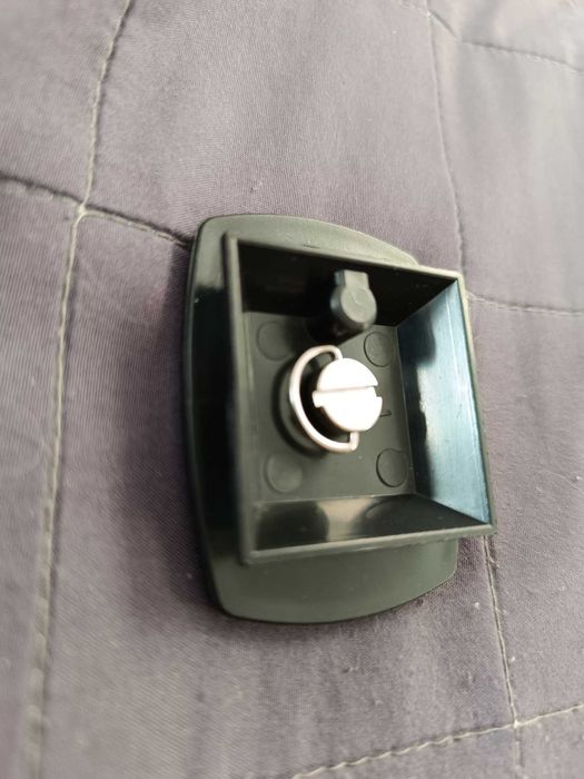 Площадка для швидкого зняття фотокамеры со штатива QB-4W универсальна