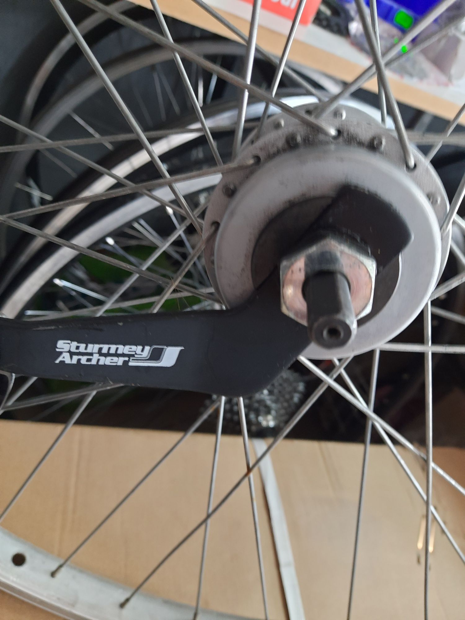 Колесо фірми Sachs sram sturmey archer на 3 передачі розмір 26 та 28 д