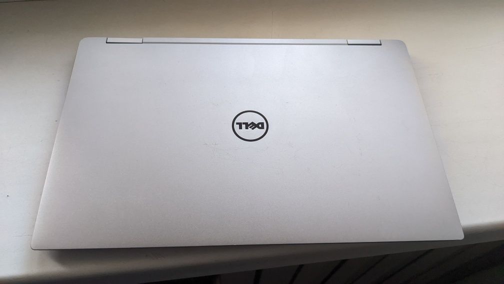 Ноутбук/Ультрабук Dell XPS 13 9365 8/128gb Touch