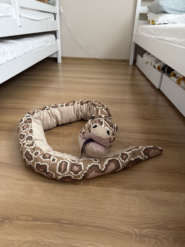 pacynka pluszak wąż z ikea