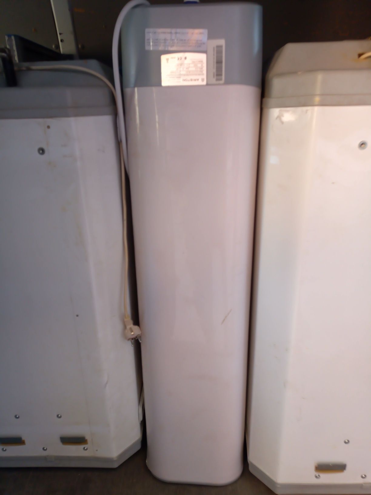 Bojlery elektryczne 100l VIKING.230v.bojler Ariston 65l