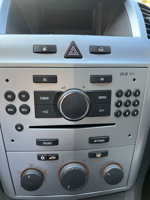 Опель Зафира Б 2013 рік 7 місць 1.6 газ/бенз рестайлинг