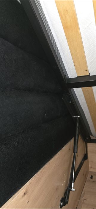 łóżko Ostia 160x200 ze stelażem i pojemnikiem dąb artisan LED BRW