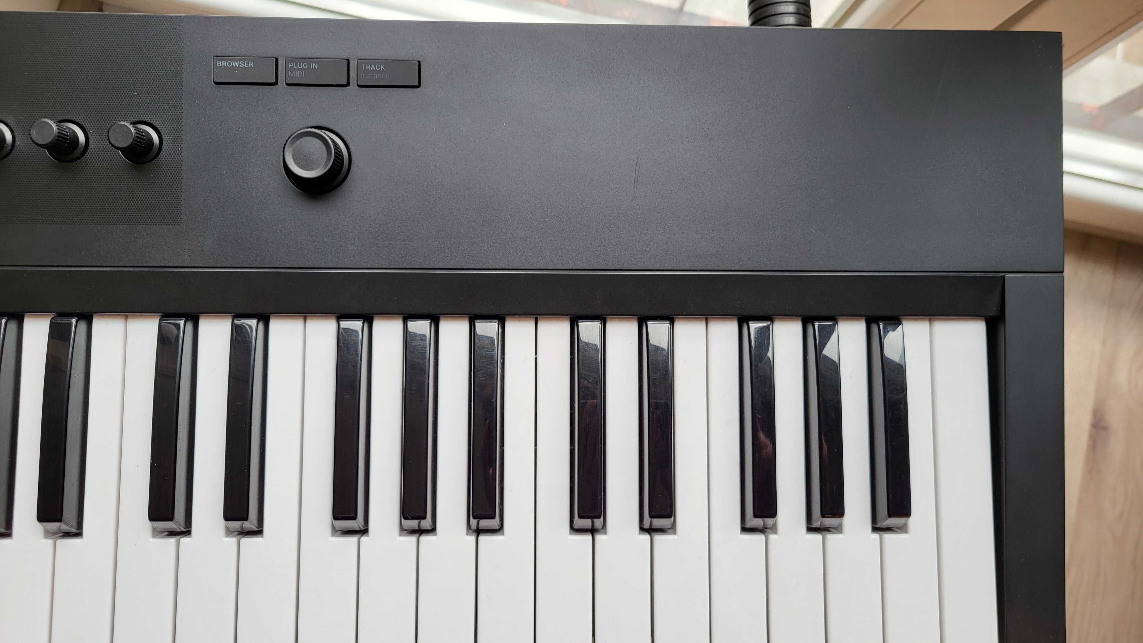 Native Instruments Komplete A61 - klawiatura MIDI