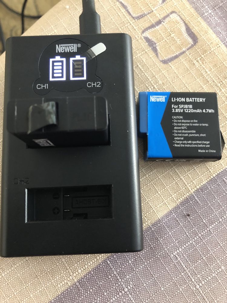 Ładowarka Newell DL-USB-C + orginalna bateria GoPro 8 oraz 2 akumul