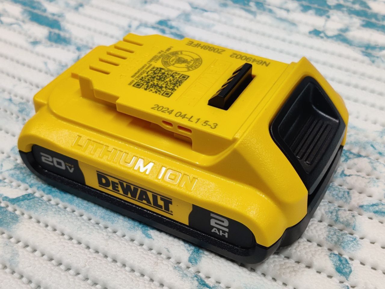 Акумулятор, батарея DEWALT 2Ah DCB203. 20V. 2024 рік!
DeWALT DCL043
De