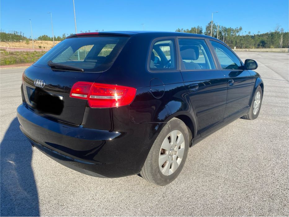 Audi A3 1.6 tdi 105cv