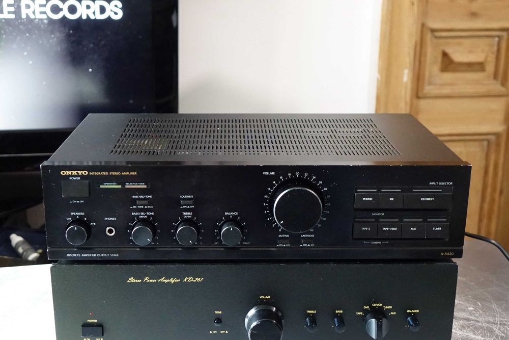 Wzmacniacz stereo ONKYO A 8430