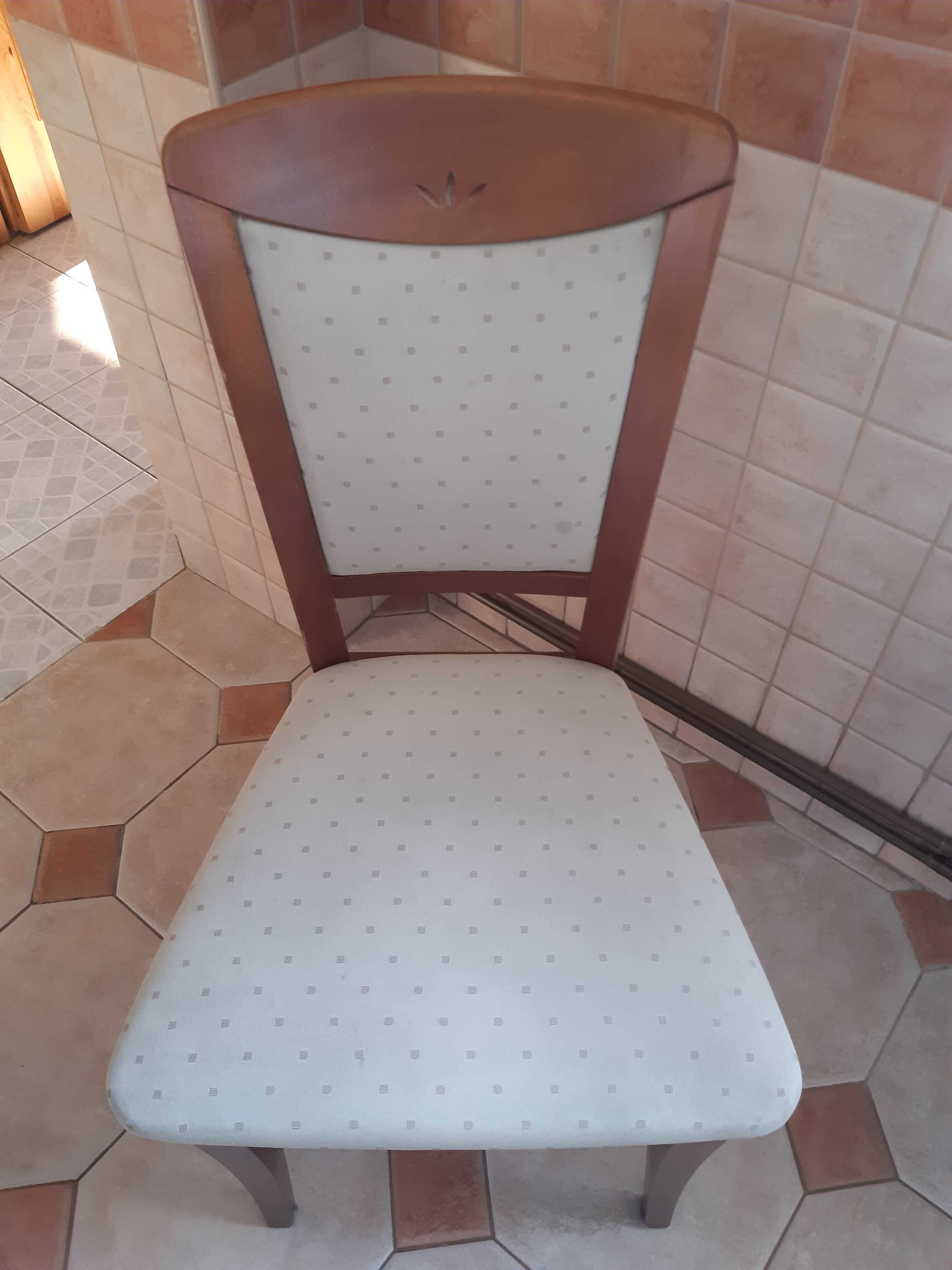 Stół i krzesła do kuchni