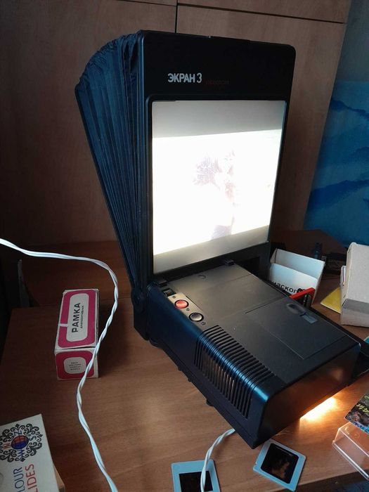 Диапроектор Экран 3 "Универсал"