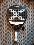 Raquete Padel Nox at10 12K Agustin Tapia