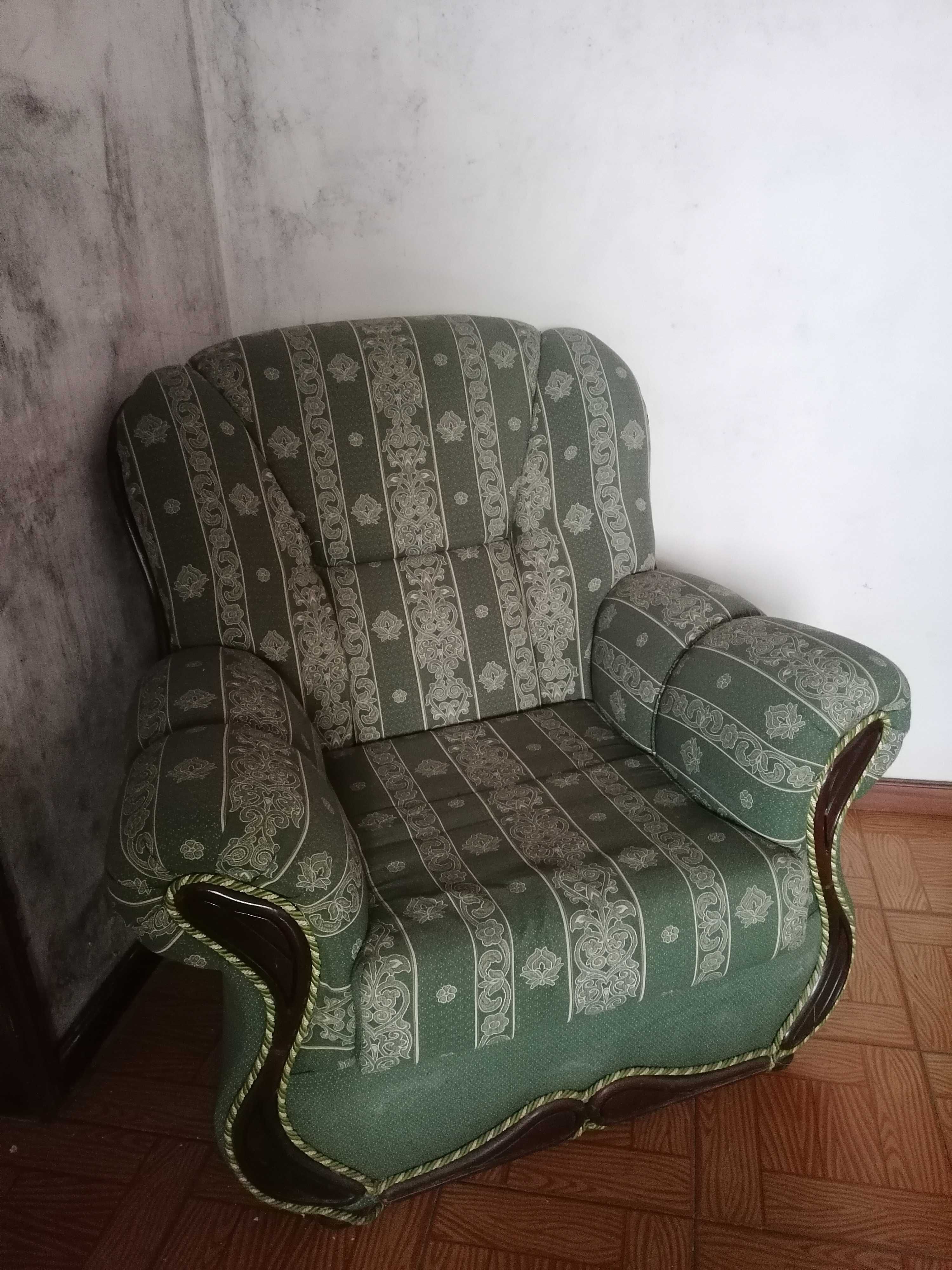 Três Sofás Vintage cor verde