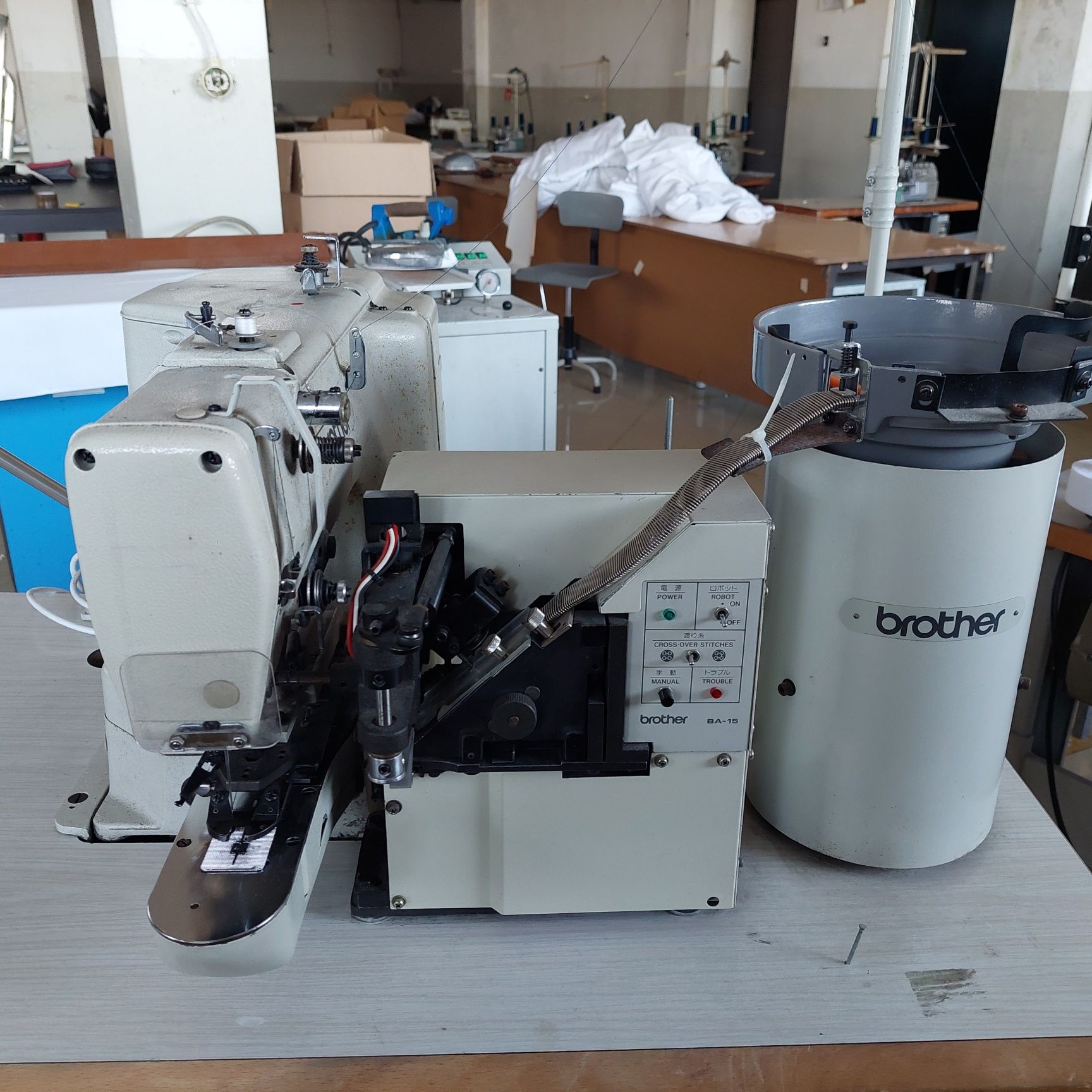 1 Maquina pregar botoes i+ casear