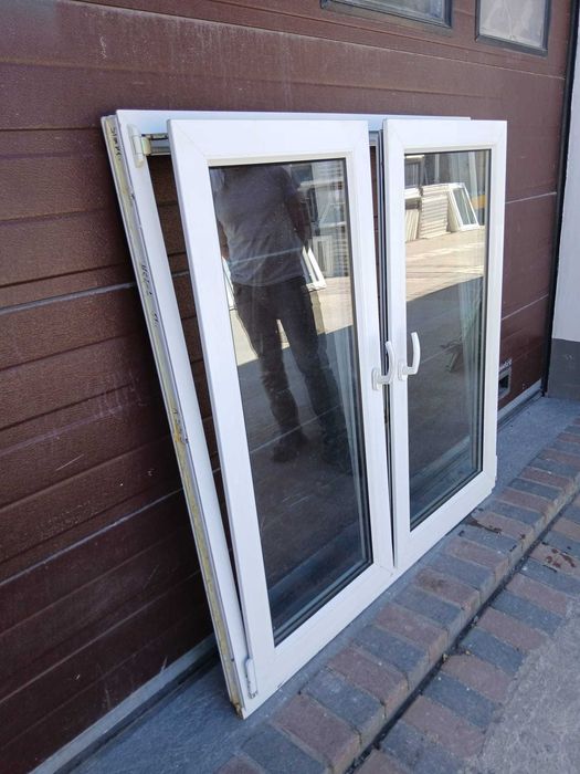 Okno plastikowe 135x135 pcv okna używane dwuskrzydłowe DOWÓZ CAŁY KRAJ