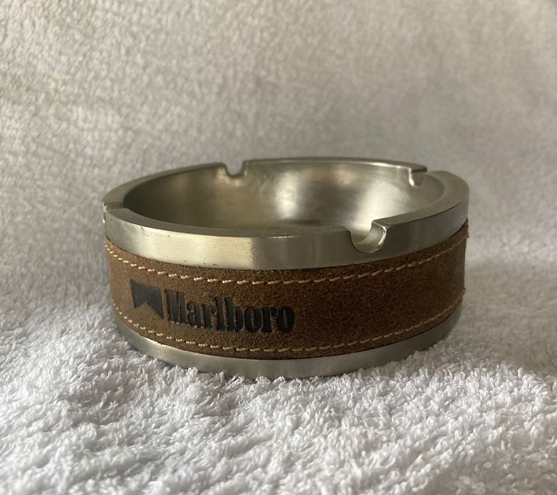 Popielniczka  MARLBORO  kolekcjonerska - nowa